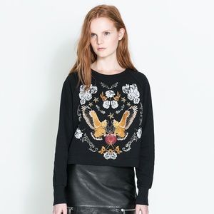 Zara Trafaluc Black Embroidered Crop Sweatshirt